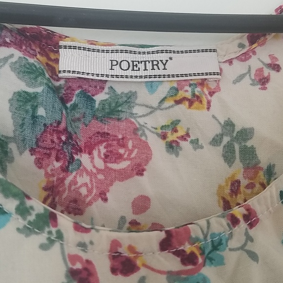 Poetry Floral Cropped Tank Top - Picture 3 of 3